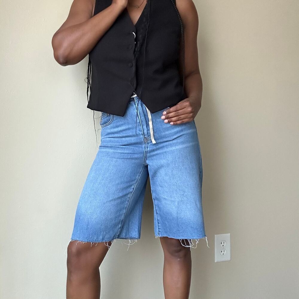 Frye Raw Hem Denim Jorts Size 28